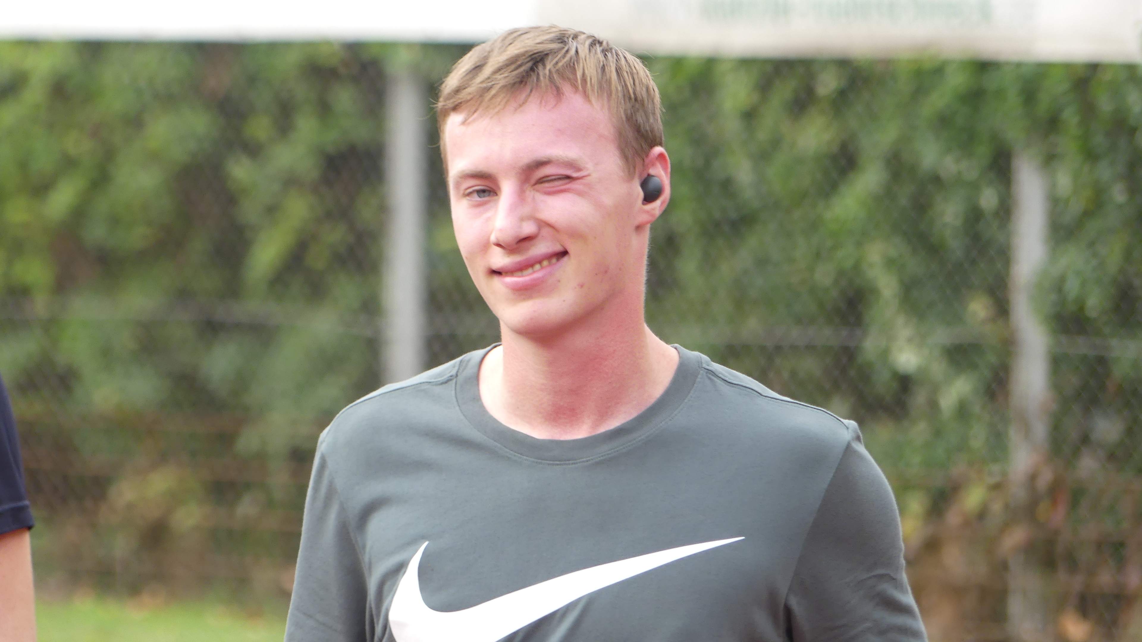 Bild vom 15. Benefizlauf im Jahr 2025. Dies ist das 353. Bild.